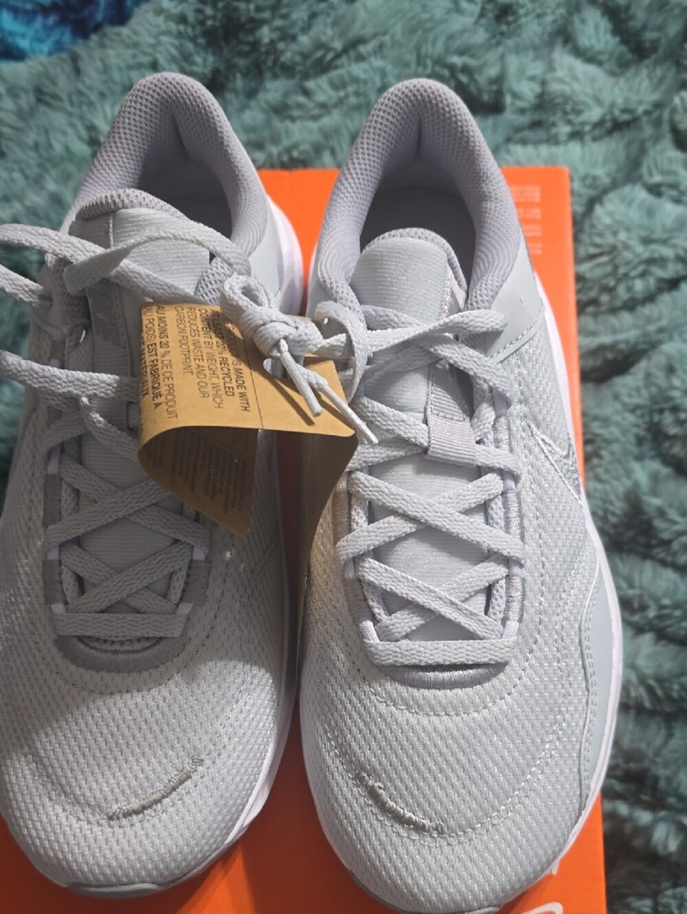 Nike White and Light Gray Athletic Sneakers - Picture 6 of 7
